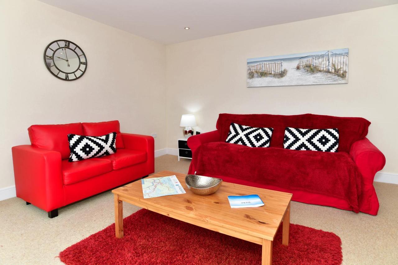 Meridian Quay Apartments, By Jsw Short Stay Swansea Extérieur photo