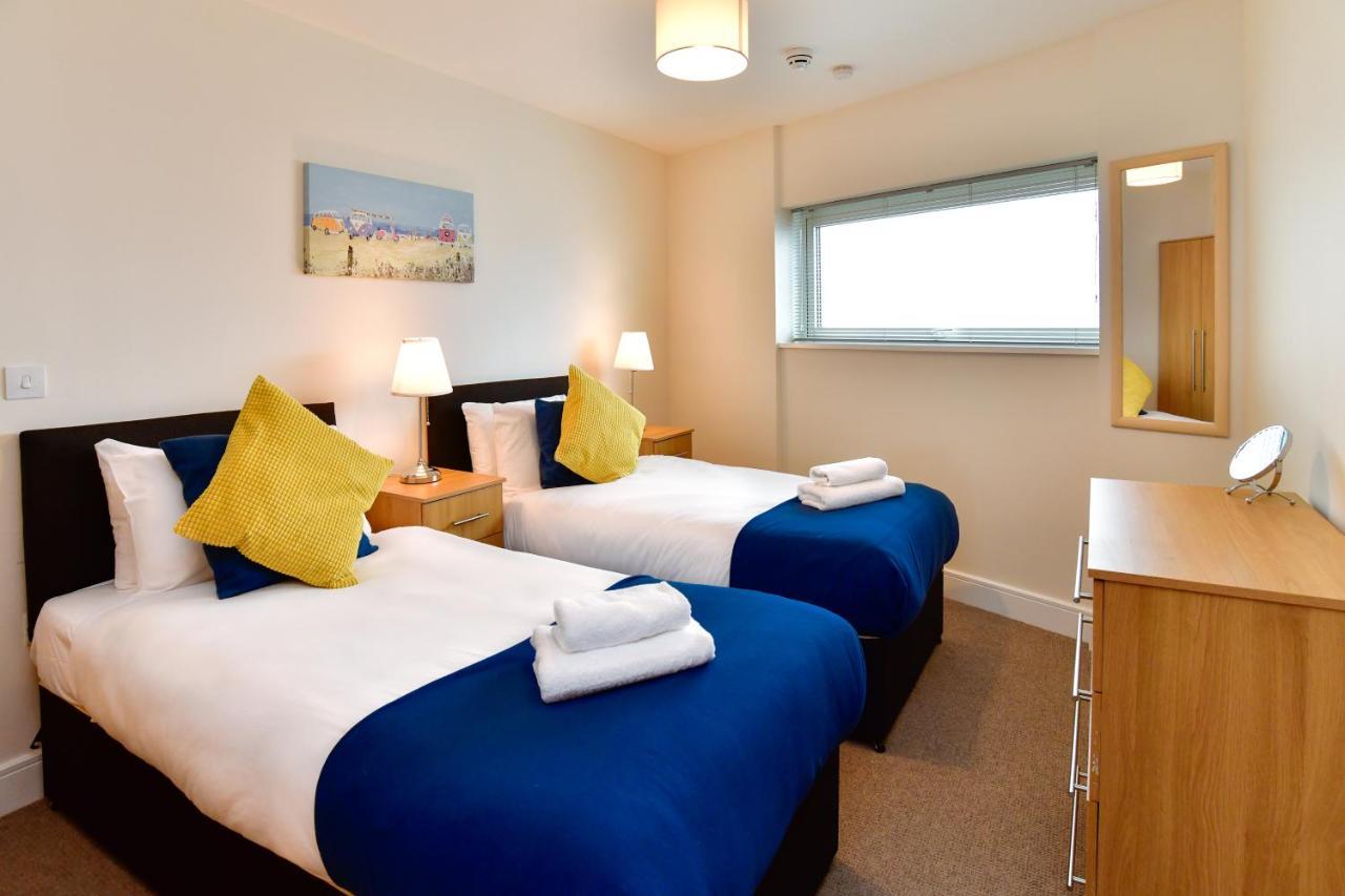 Meridian Quay Apartments, By Jsw Short Stay Swansea Extérieur photo