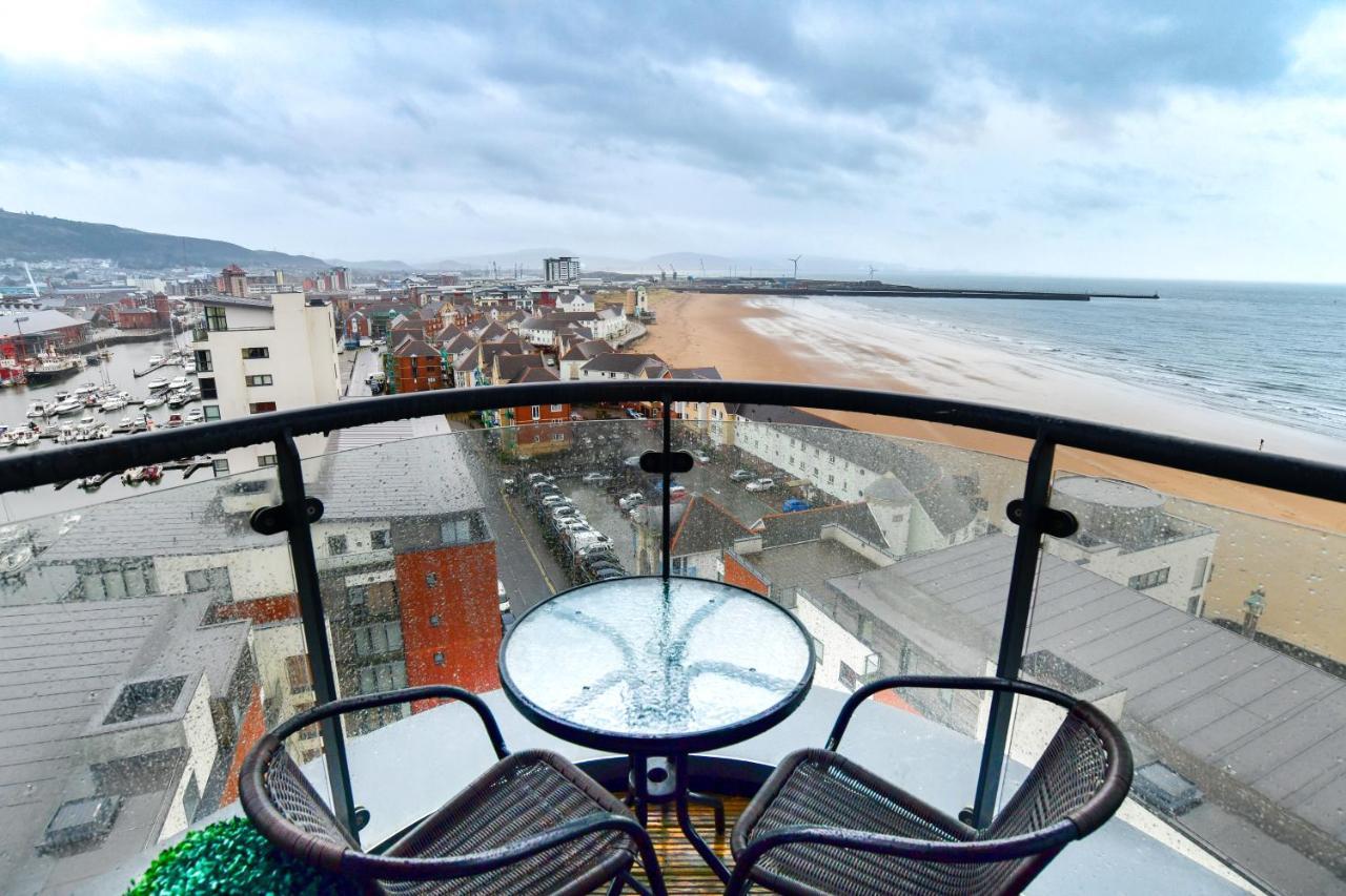 Meridian Quay Apartments, By Jsw Short Stay Swansea Extérieur photo